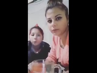 smoking mom share with daughter